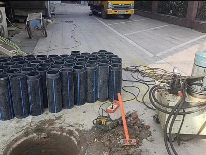 如东PE置换管厂家 DN315置换管 非开挖管短管置换